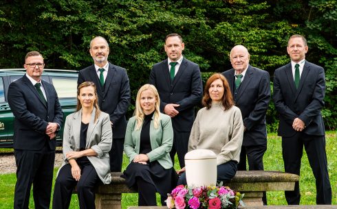 Kontakt,bestattungshaus,bestatter,kontaktieren,telefonisch schriftlich persönlich